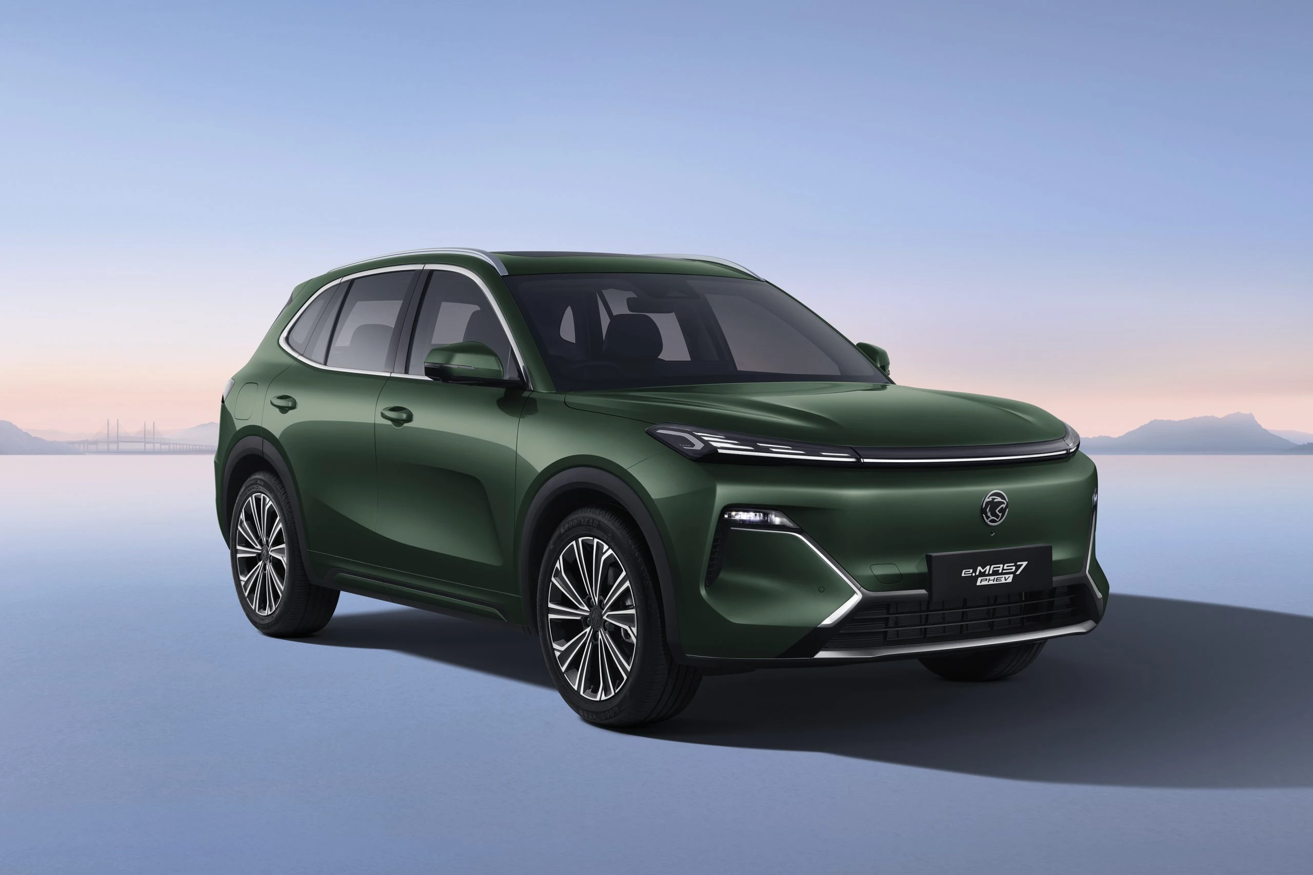 Proton e.Mas 7 PHEV